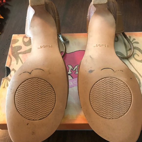 Mud Seide - Picture 3 of 3